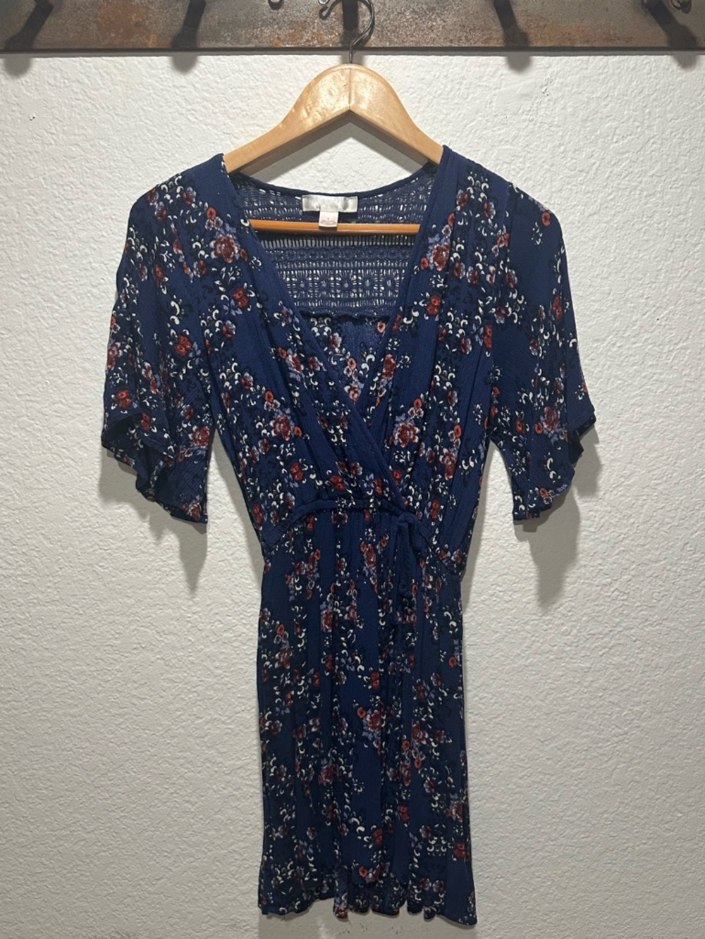 Band of Gypsies Navy Floral Wrap Mini Dress - Picture 2 of 7